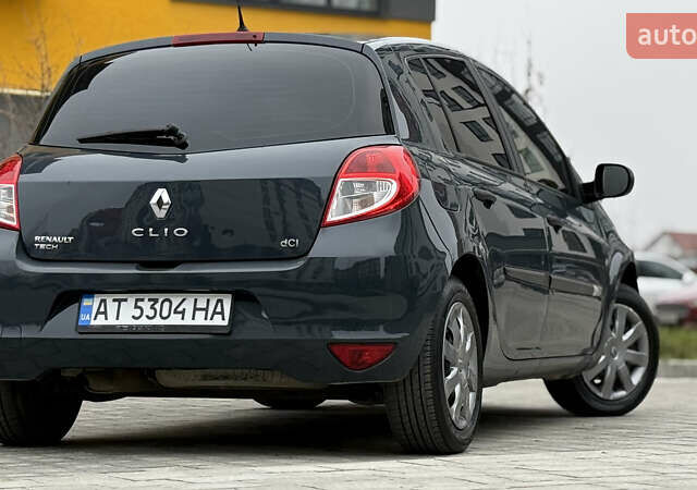 Серый Рено Клио, объемом двигателя 1.5 л и пробегом 243 тыс. км за 5650 $, фото 14 на Automoto.ua