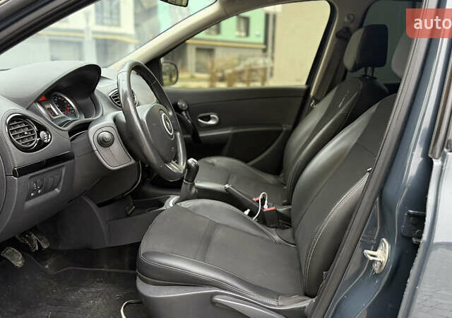 Серый Рено Клио, объемом двигателя 1.5 л и пробегом 243 тыс. км за 5650 $, фото 25 на Automoto.ua