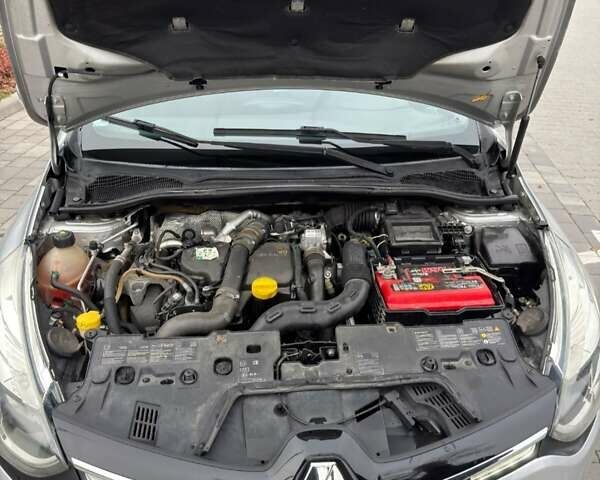 Сірий Рено Кліо, об'ємом двигуна 1.5 л та пробігом 262 тис. км за 6299 $, фото 7 на Automoto.ua