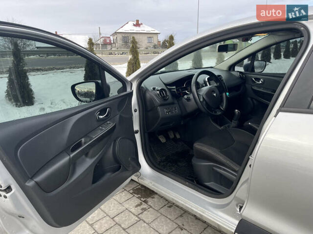 Серый Рено Клио, объемом двигателя 1.5 л и пробегом 310 тыс. км за 6800 $, фото 12 на Automoto.ua