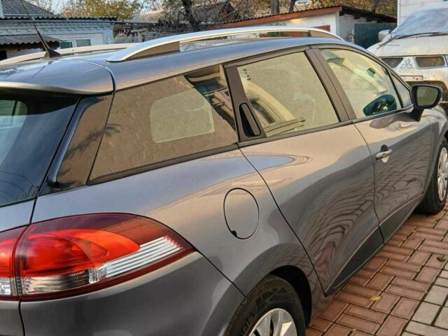 Серый Рено Клио, объемом двигателя 1.2 л и пробегом 25 тыс. км за 9600 $, фото 1 на Automoto.ua