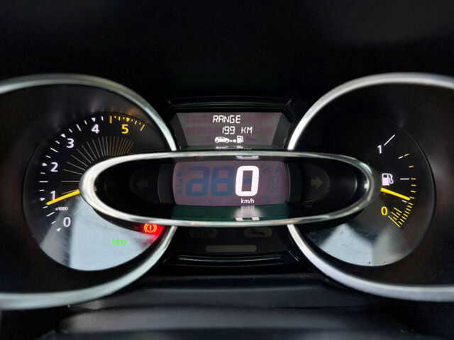 Серый Рено Клио, объемом двигателя 1.5 л и пробегом 180 тыс. км за 7700 $, фото 12 на Automoto.ua