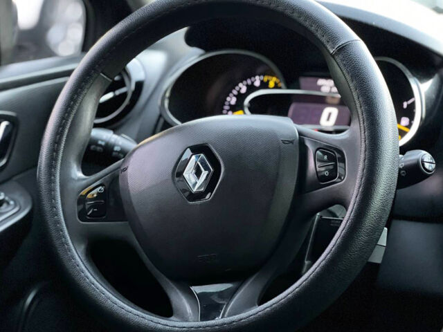 Серый Рено Клио, объемом двигателя 1.5 л и пробегом 180 тыс. км за 7700 $, фото 11 на Automoto.ua