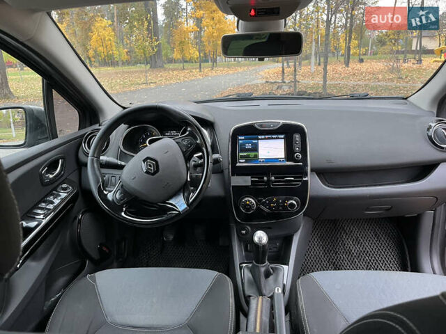 Рено Клио 2015 в Буче на Automoto.ua Серый Рено Клио, объемом двигателя 1.46 л и пробегом 218 тыс. км за 7700 $, фото 10 на Automoto.ua