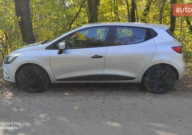 Сірий Рено Кліо, об'ємом двигуна 1.15 л та пробігом 239 тис. км за 9400 $, фото 8 на Automoto.ua