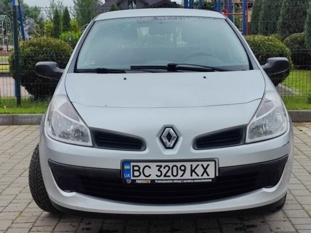 Сірий Рено Кліо, об'ємом двигуна 0 л та пробігом 200 тис. км за 3400 $, фото 1 на Automoto.ua