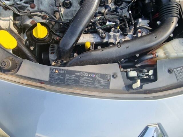 Сірий Рено Кліо, об'ємом двигуна 1 л та пробігом 1 тис. км за 6733 $, фото 6 на Automoto.ua