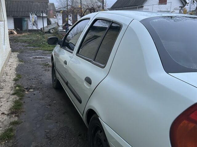 Сірий Рено Кліо, об'ємом двигуна 1.4 л та пробігом 320 тис. км за 2500 $, фото 5 на Automoto.ua