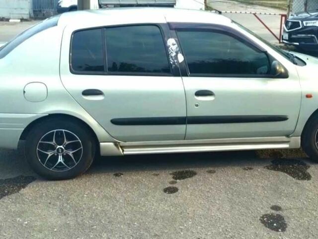 Сірий Рено Кліо, об'ємом двигуна 1.4 л та пробігом 110 тис. км за 2602 $, фото 1 на Automoto.ua