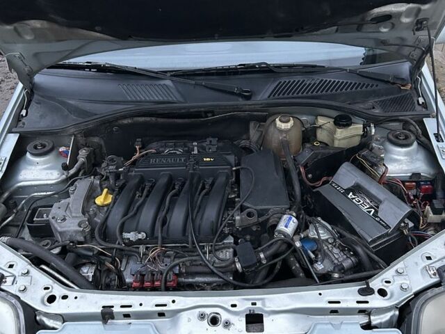 Сірий Рено Кліо, об'ємом двигуна 1.4 л та пробігом 320 тис. км за 2500 $, фото 7 на Automoto.ua