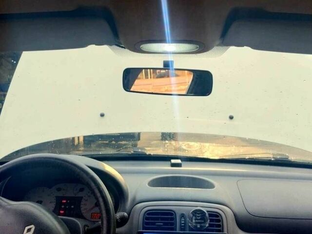 Сірий Рено Кліо, об'ємом двигуна 1.4 л та пробігом 110 тис. км за 2602 $, фото 7 на Automoto.ua