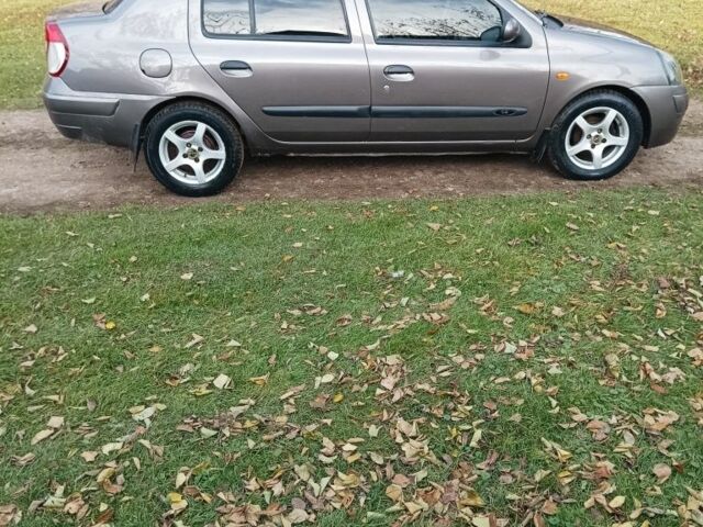 Сірий Рено Кліо, об'ємом двигуна 1.4 л та пробігом 277 тис. км за 2799 $, фото 3 на Automoto.ua