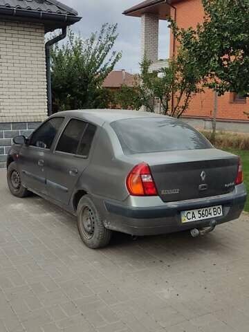 Серый Рено Клио, объемом двигателя 1.39 л и пробегом 256 тыс. км за 2950 $, фото 3 на Automoto.ua