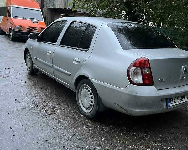 Сірий Рено Кліо, об'ємом двигуна 1.4 л та пробігом 237 тис. км за 2800 $, фото 2 на Automoto.ua