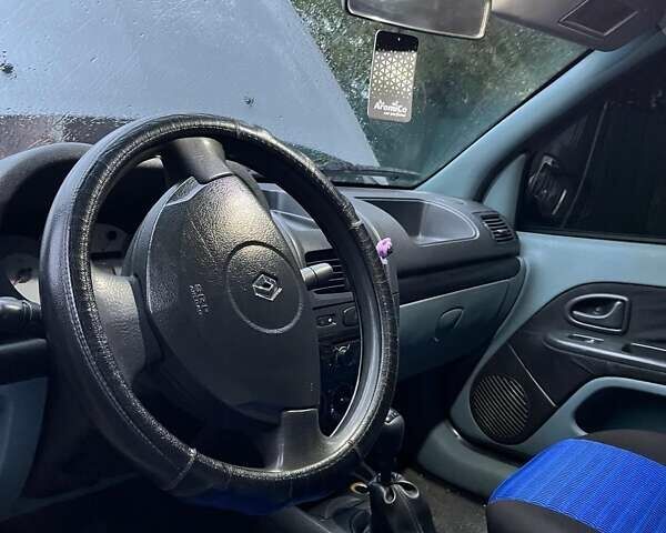 Сірий Рено Кліо, об'ємом двигуна 1.4 л та пробігом 237 тис. км за 2800 $, фото 7 на Automoto.ua