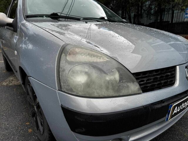 Сірий Рено Кліо, об'ємом двигуна 1.4 л та пробігом 207 тис. км за 3490 $, фото 3 на Automoto.ua