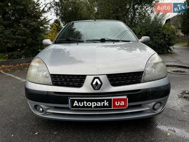 Серый Рено Клио, объемом двигателя 1.4 л и пробегом 207 тыс. км за 3490 $, фото 1 на Automoto.ua