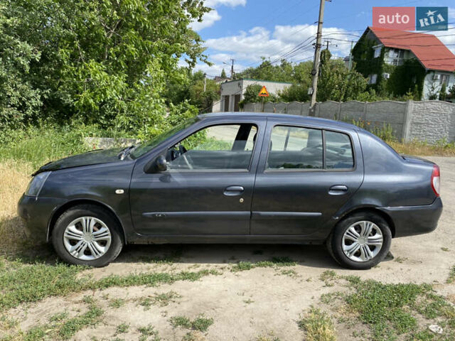 Серый Рено Клио, объемом двигателя 1.39 л и пробегом 170 тыс. км за 3400 $, фото 2 на Automoto.ua