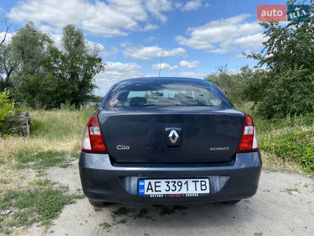 Серый Рено Клио, объемом двигателя 1.39 л и пробегом 170 тыс. км за 3400 $, фото 4 на Automoto.ua
