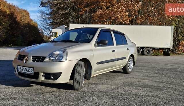 Серый Рено Клио, объемом двигателя 1.39 л и пробегом 142 тыс. км за 3150 $, фото 4 на Automoto.ua