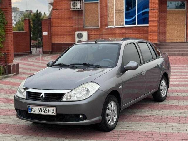 Серый Рено Клио, объемом двигателя 1.4 л и пробегом 131 тыс. км за 3350 $, фото 2 на Automoto.ua