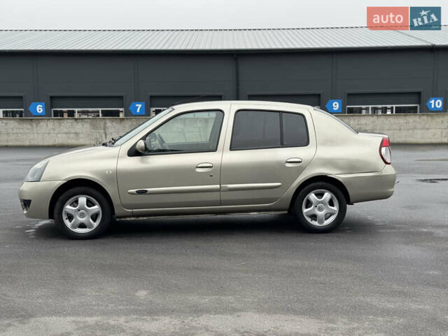 Серый Рено Клио, объемом двигателя 1.4 л и пробегом 127 тыс. км за 4900 $, фото 15 на Automoto.ua