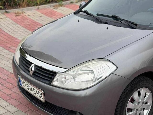 Серый Рено Клио, объемом двигателя 1.4 л и пробегом 131 тыс. км за 3350 $, фото 1 на Automoto.ua