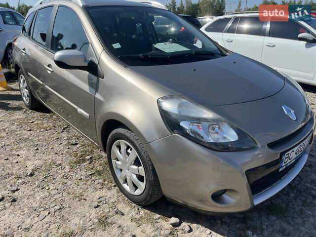 Серый Рено Клио, объемом двигателя 1.5 л и пробегом 161 тыс. км за 6250 $, фото 1 на Automoto.ua