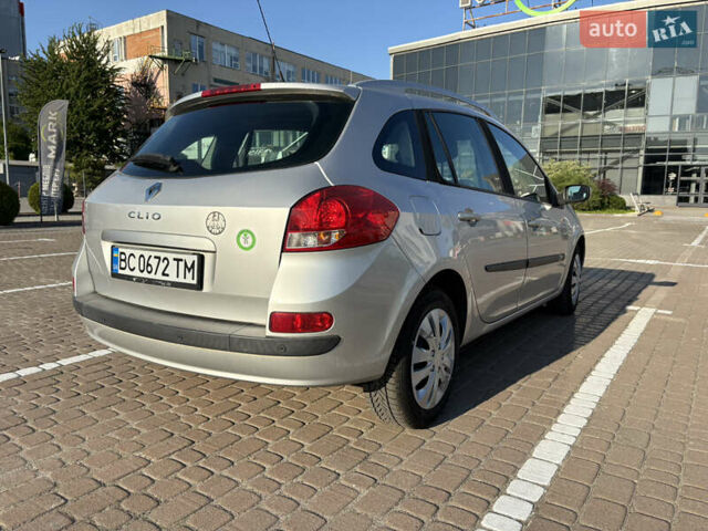 Сірий Рено Кліо, об'ємом двигуна 1.2 л та пробігом 163 тис. км за 3900 $, фото 7 на Automoto.ua
