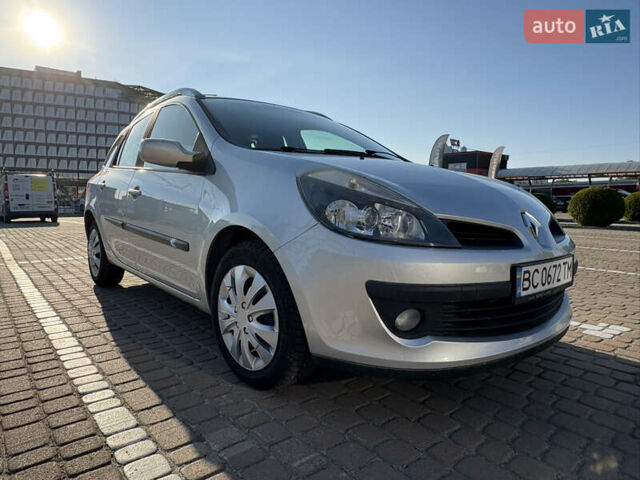 Сірий Рено Кліо, об'ємом двигуна 1.2 л та пробігом 163 тис. км за 3900 $, фото 3 на Automoto.ua
