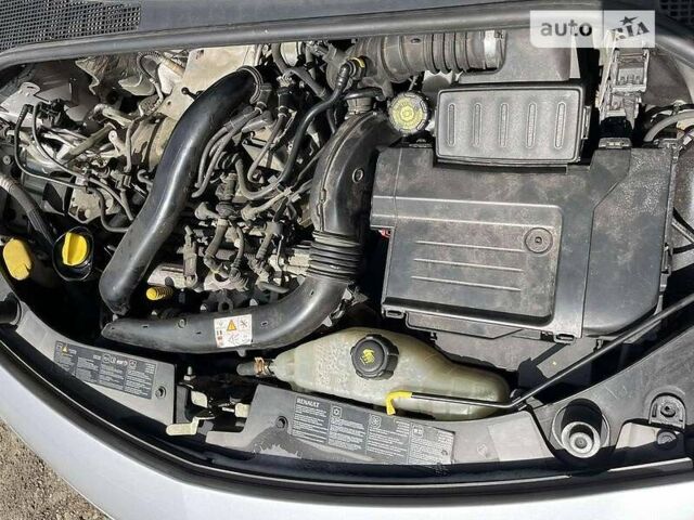 Сірий Рено Кліо, об'ємом двигуна 1.15 л та пробігом 197 тис. км за 4990 $, фото 5 на Automoto.ua