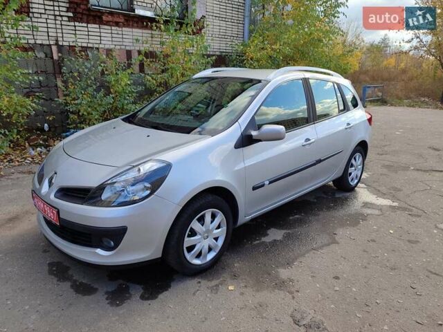 Рено Клио 2007 в Славянске на Automoto.ua Серый Рено Клио, объемом двигателя 1.2 л и пробегом 176 тыс. км за 5550 $, фото 3 на Automoto.ua