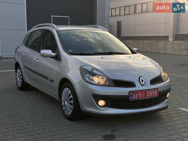 Сірий Рено Кліо, об'ємом двигуна 1.2 л та пробігом 203 тис. км за 3999 $, фото 3 на Automoto.ua