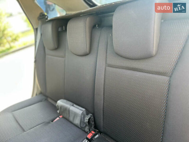 Сірий Рено Кліо, об'ємом двигуна 1.46 л та пробігом 174 тис. км за 4100 $, фото 12 на Automoto.ua