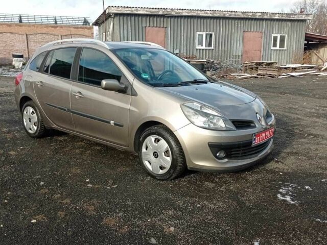 Сірий Рено Кліо, об'ємом двигуна 1.6 л та пробігом 230 тис. км за 5200 $, фото 3 на Automoto.ua