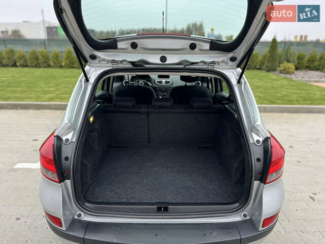Сірий Рено Кліо, об'ємом двигуна 1.2 л та пробігом 241 тис. км за 5200 $, фото 33 на Automoto.ua