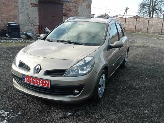 Сірий Рено Кліо, об'ємом двигуна 1.6 л та пробігом 230 тис. км за 5200 $, фото 4 на Automoto.ua