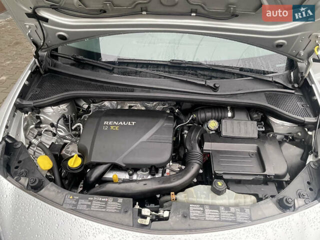 Серый Рено Клио, объемом двигателя 1.2 л и пробегом 225 тыс. км за 4999 $, фото 7 на Automoto.ua