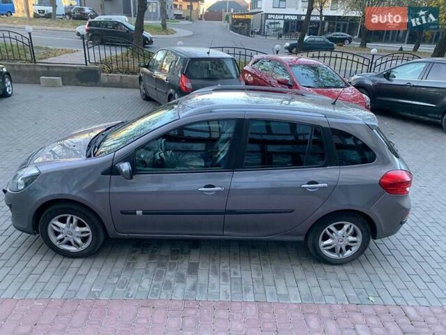 Серый Рено Клио, объемом двигателя 1.2 л и пробегом 233 тыс. км за 4500 $, фото 8 на Automoto.ua