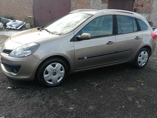 Сірий Рено Кліо, об'ємом двигуна 1.6 л та пробігом 230 тис. км за 5200 $, фото 5 на Automoto.ua