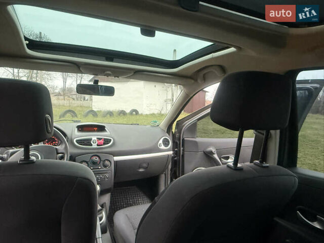 Сірий Рено Кліо, об'ємом двигуна 1.15 л та пробігом 175 тис. км за 5599 $, фото 8 на Automoto.ua