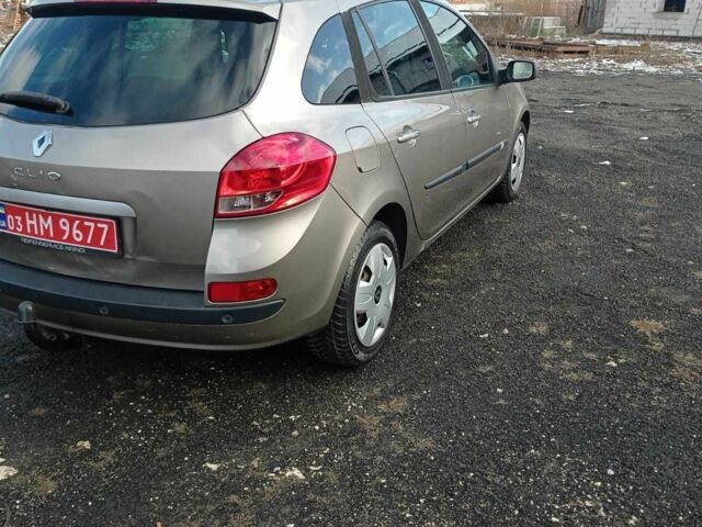 Сірий Рено Кліо, об'ємом двигуна 1.6 л та пробігом 230 тис. км за 5200 $, фото 6 на Automoto.ua