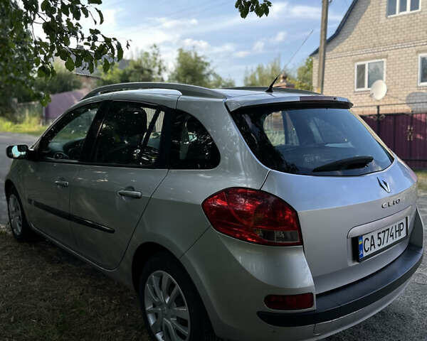 Сірий Рено Кліо, об'ємом двигуна 1.15 л та пробігом 242 тис. км за 5600 $, фото 6 на Automoto.ua