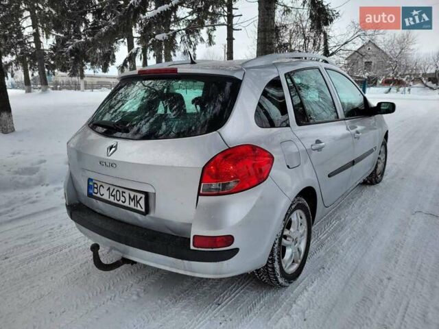 Сірий Рено Кліо, об'ємом двигуна 1.2 л та пробігом 295 тис. км за 2998 $, фото 6 на Automoto.ua