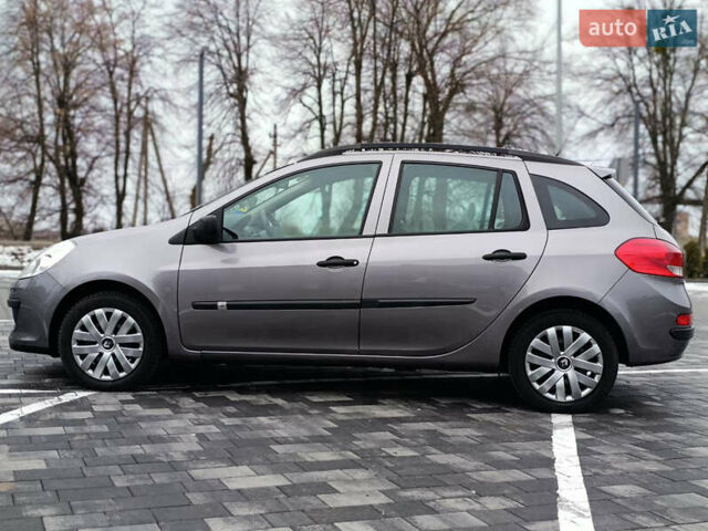 Серый Рено Клио, объемом двигателя 1.2 л и пробегом 192 тыс. км за 4850 $, фото 8 на Automoto.ua