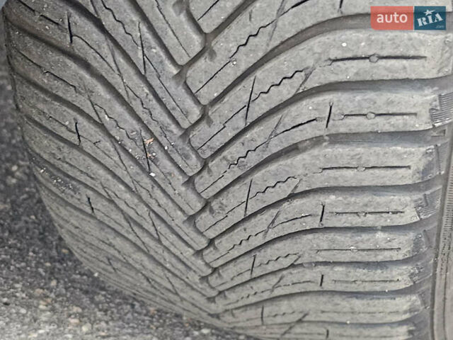 Серый Рено Клио, объемом двигателя 1.6 л и пробегом 166 тыс. км за 7200 $, фото 9 на Automoto.ua