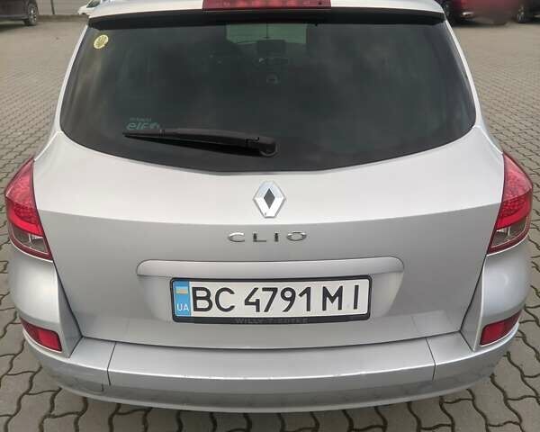 Серый Рено Клио, объемом двигателя 1.6 л и пробегом 191 тыс. км за 6100 $, фото 6 на Automoto.ua