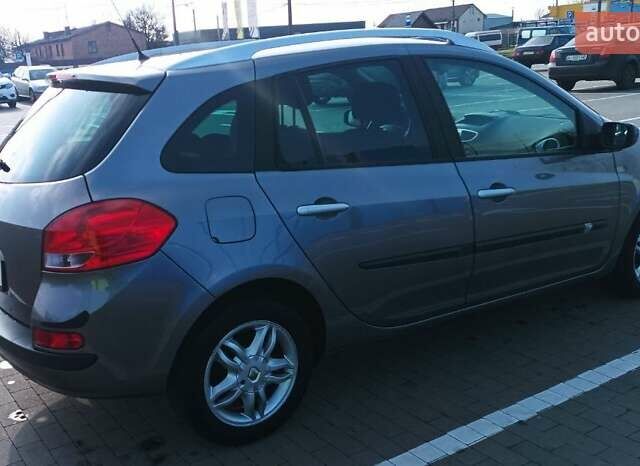 Серый Рено Клио, объемом двигателя 1.5 л и пробегом 249 тыс. км за 5500 $, фото 5 на Automoto.ua