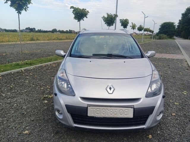 Серый Рено Клио, объемом двигателя 1.2 л и пробегом 200 тыс. км за 4200 $, фото 6 на Automoto.ua