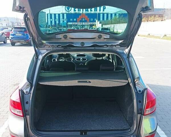 Серый Рено Клио, объемом двигателя 1.5 л и пробегом 249 тыс. км за 5500 $, фото 8 на Automoto.ua